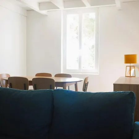 La Maison Du Saunier Entre Et Garrigue 펜션