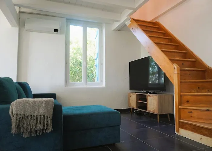 La Maison Du Saunier Entre Et Garrigue Holiday home *