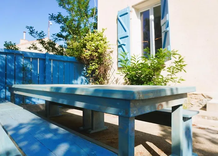 La Maison Du Saunier Entre Et Garrigue *